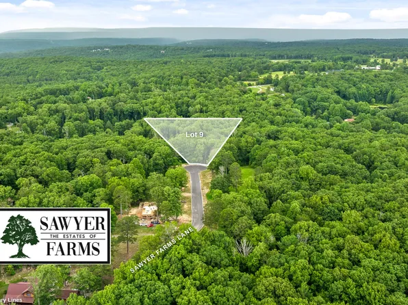 1805 Sawyer Farms Ln, Signal Mountain, TN 37377
