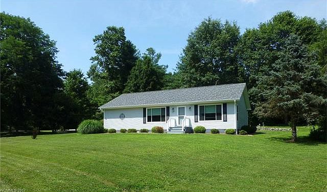 1st image of 6 McCarson Ln