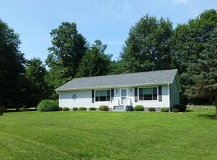 6 McCarson Ln, Hendersonville, NC 28791