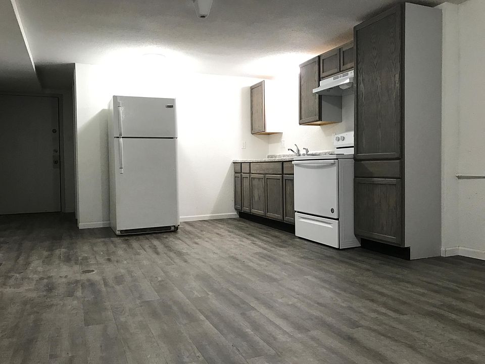 1st image of 10520 Highland Ave