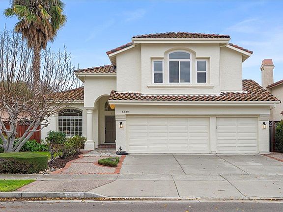 2nd image of 5629 Crow Ln