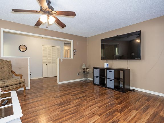 5th image of 708 S Pine Avenue