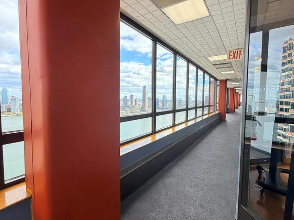 630 First Avenue image 19 of 20