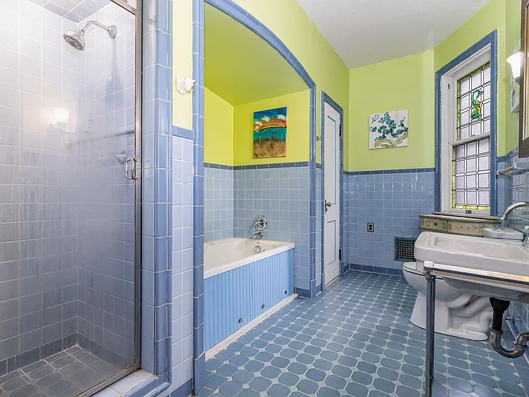 273 S Hanover St — Photo 19