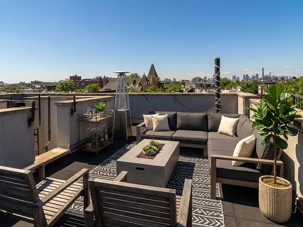 577 Madison St #4B, Brooklyn, NY 11221