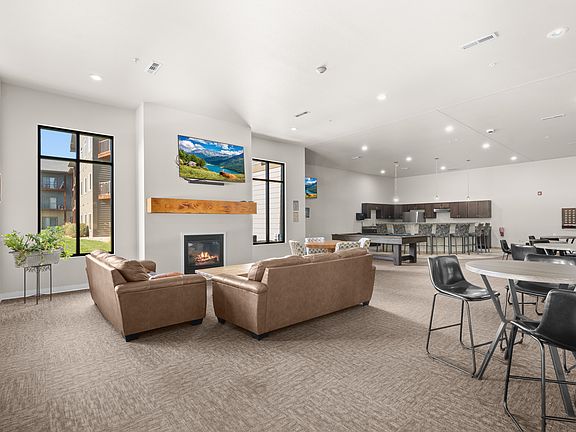 North Highlands Community Room