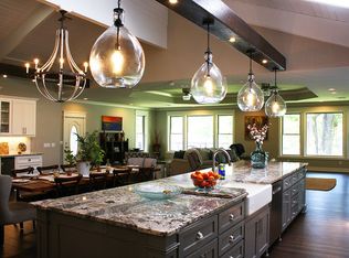 175 River Heights Ter, Hot Springs, AR 71913