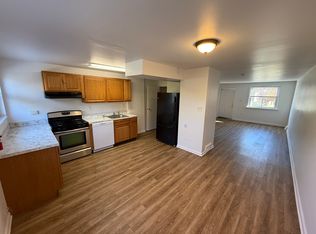 808 Bennington Rd, Folcroft, PA 19032