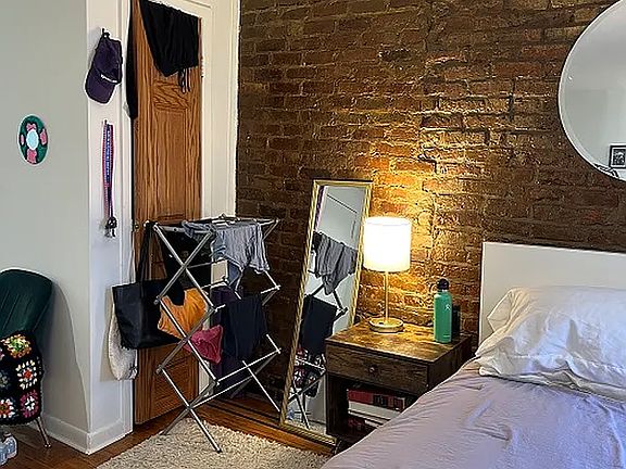 2nd image of 230 W 16th St APT 4W