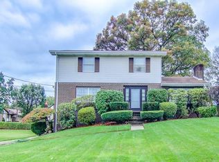 255 Columbia Dr, Aliquippa, PA