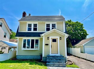 50 E Saint Marks Place, Valley Stream, NY 11580