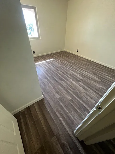 3 bed, 1.5 bath, 1034 sqft, $2,950 — Photo 2