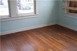 4th image of 1305 Pirtle St