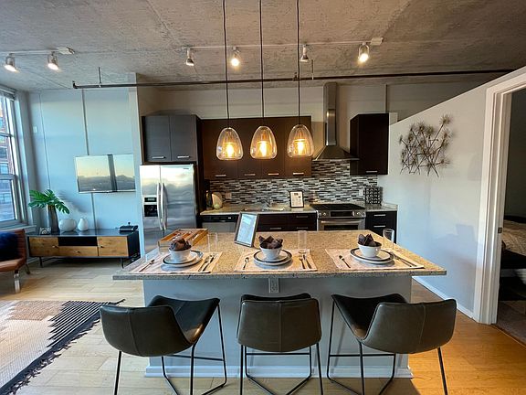 3rd image of 1147 S Delano Ct E #419