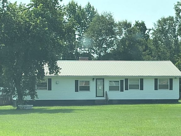 2nd image of 625 Cedar Creek Rd