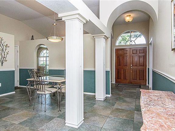 5th image of 9918 Colonnade Dr