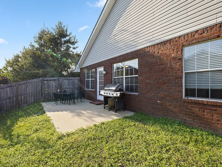 157 Cypress Ln — Photo 27