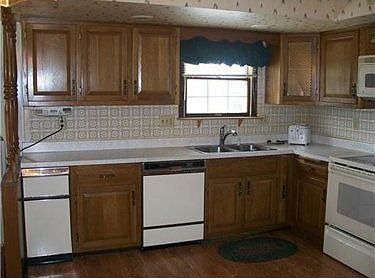 3rd image of 409 Beechwood Blvd