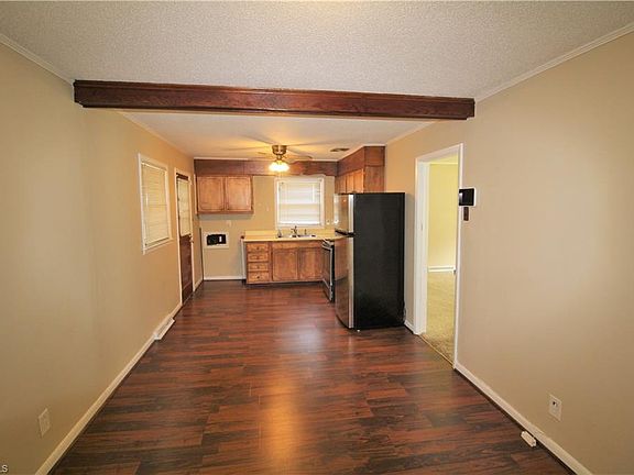 5th image of 3219 Dreiser Pl