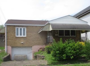 30 Clearview Ave, Duquesne, PA 15110