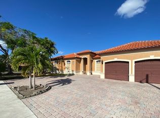 4663 SW 160th Pl, Miami, FL 33185