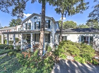 225 Saint Matthews Ave, Saint Matthews, KY 40207