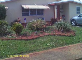 5951 NE 2nd Ave, Oakland Park, FL 33334