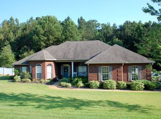 208 Plantation Way, Ozark, AL 36360