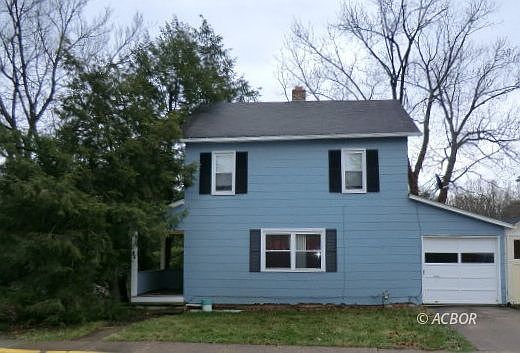 2nd image of 34 Columbia Ave