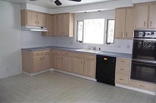 4th image of 13288 Green Dr
