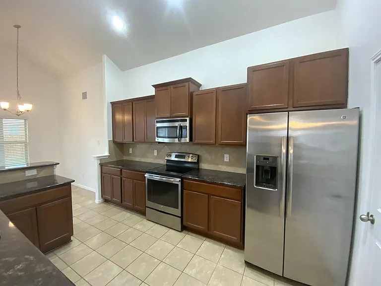 6709 Mustang Creek Rd — Photo 13