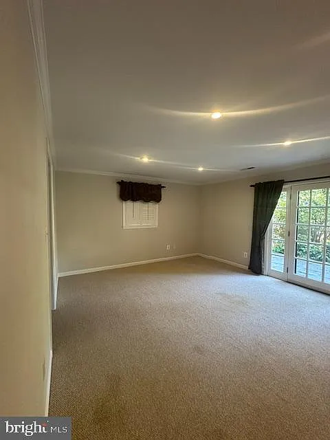 3 bed, 4.0 bath, 1640 sqft, $3,895 — Photo 3
