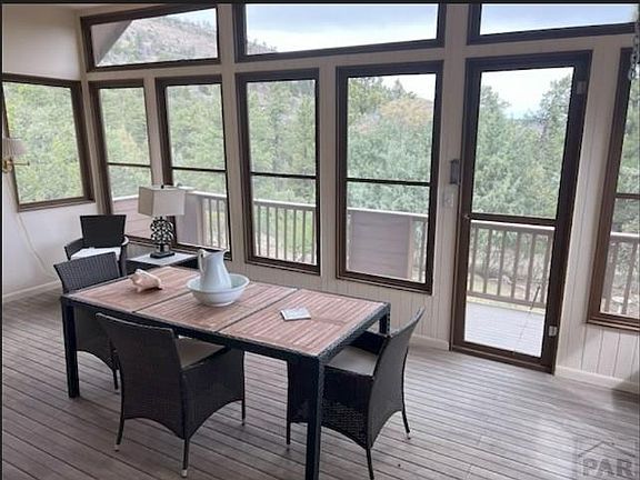 3rd image of 6433 Canyon Ln
