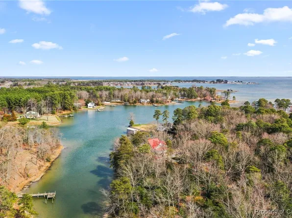 2799 Lake Rd, Lottsburg, VA 22511