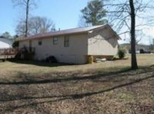 526 Cave Rd, Anniston, AL 36206