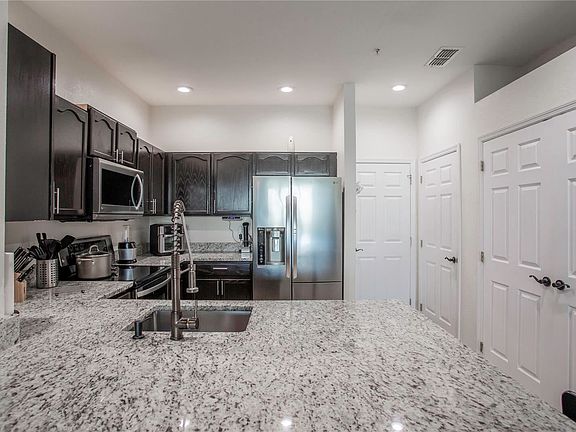 5th image of 2941 Langdon Ln S