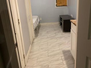 4239 Samson St, Philadelphia, PA 19104