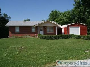 5375 Deer Hill Rd, Waterloo, IL 62298