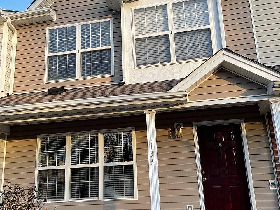 1st image of 1133 Oak Blossom Way