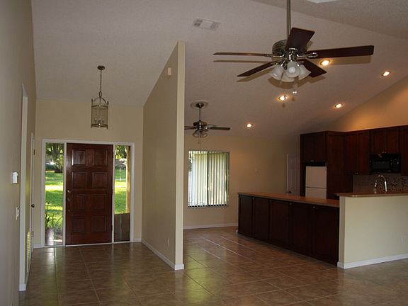 Foyer entry & Kitchen Area.