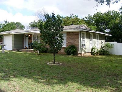 612 Crestview Dr, Granbury, TX, 76048