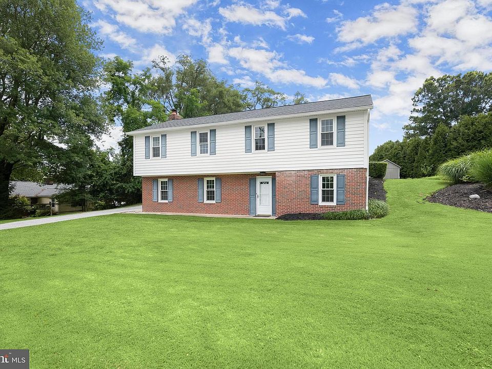 1st image of 9905 Frederick Rd