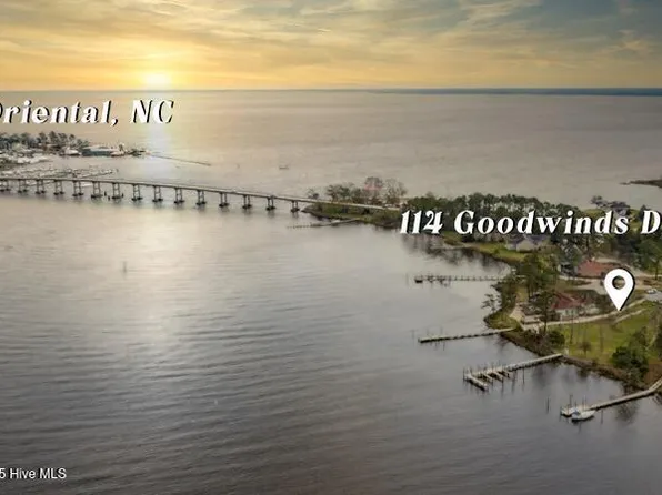 114 Goodwinds Drive, Oriental, NC 28571