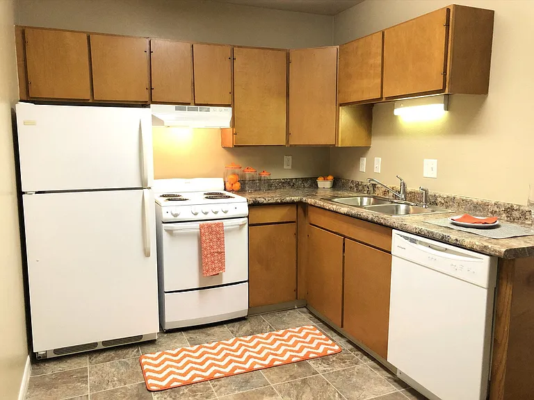 The Ridge Apartments — Photo 246
