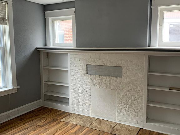 4th image of 2303 Bellevue Ave #2S