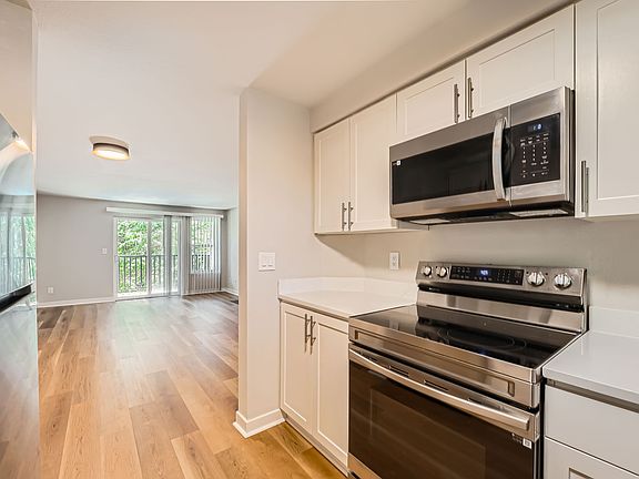 2nd image of 13842 NE 8th St #C203
