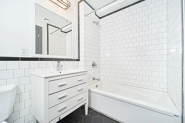 Rented by Living New York | media 18