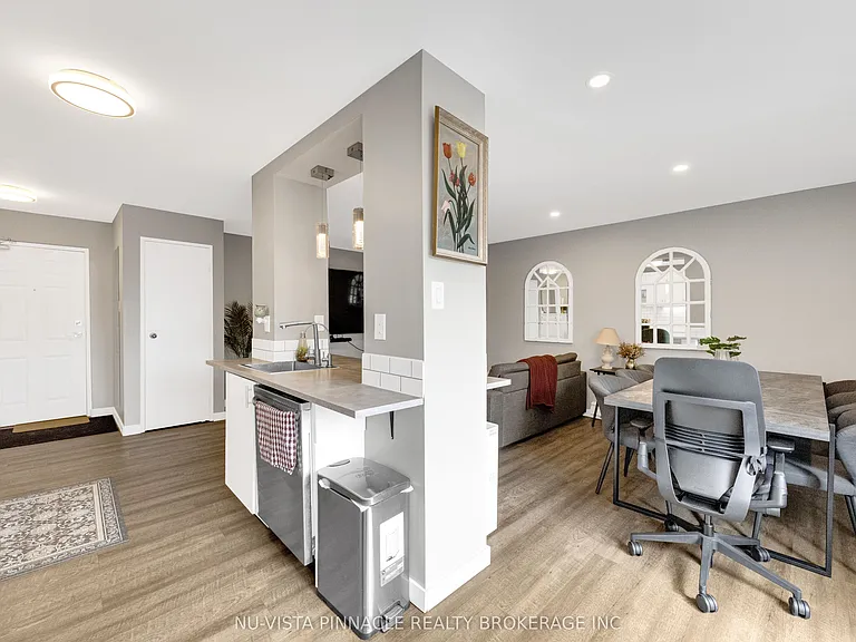 650 Cheapside St #210 — Photo 13