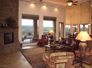 540 E Crescent Moon Dr, Oro Valley, AZ 85755