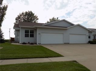 382 Antler Ct, Marion, IA 52302